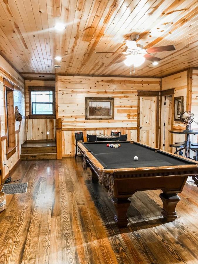 Stone Mountain Lodge 5000Sqft 6 Bed Game Room Pool Table Hot Tub Broken Bow Ngoại thất bức ảnh