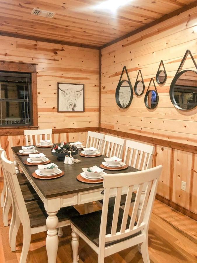 Stone Mountain Lodge 5000Sqft 6 Bed Game Room Pool Table Hot Tub Broken Bow Ngoại thất bức ảnh