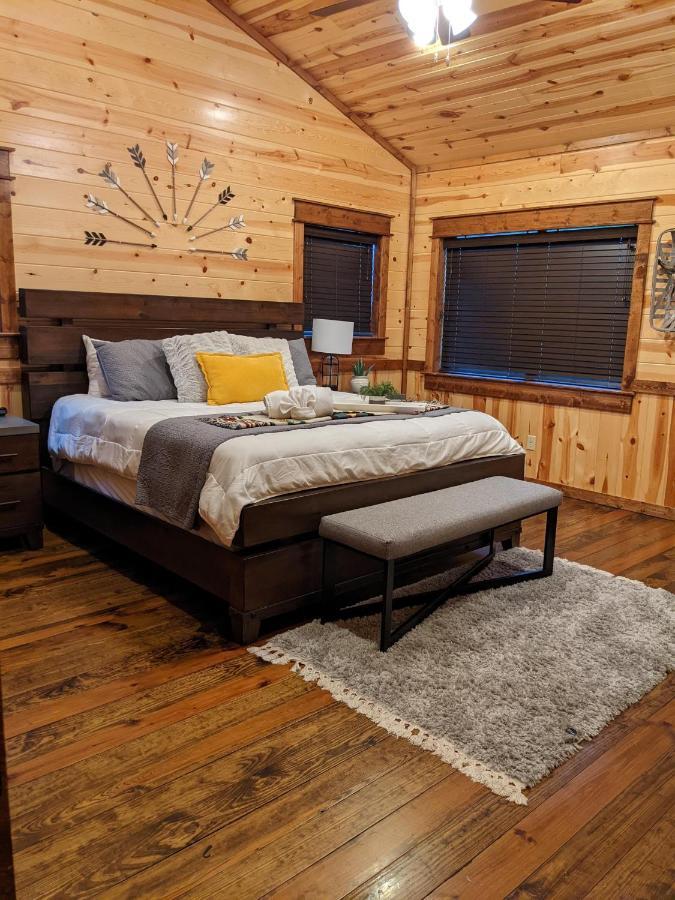 Stone Mountain Lodge 5000Sqft 6 Bed Game Room Pool Table Hot Tub Broken Bow Ngoại thất bức ảnh