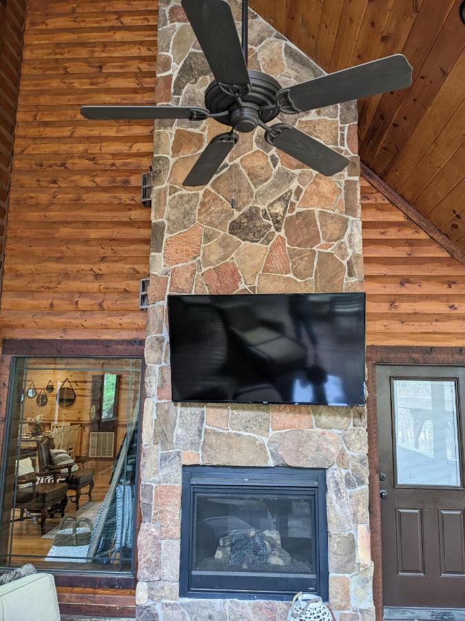 Stone Mountain Lodge 5000Sqft 6 Bed Game Room Pool Table Hot Tub Broken Bow Ngoại thất bức ảnh